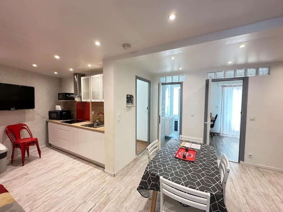 Appartement Avec 4 Chambres Doubles - Proche De La Mer, Des Transports Et De La Promenade Des Anglais Νίκαια Εξωτερικό φωτογραφία